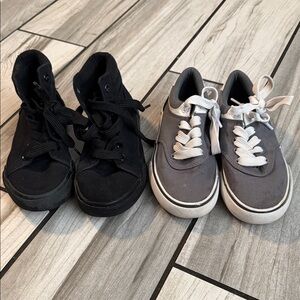 Kids Black and Gray Sneakers 12C